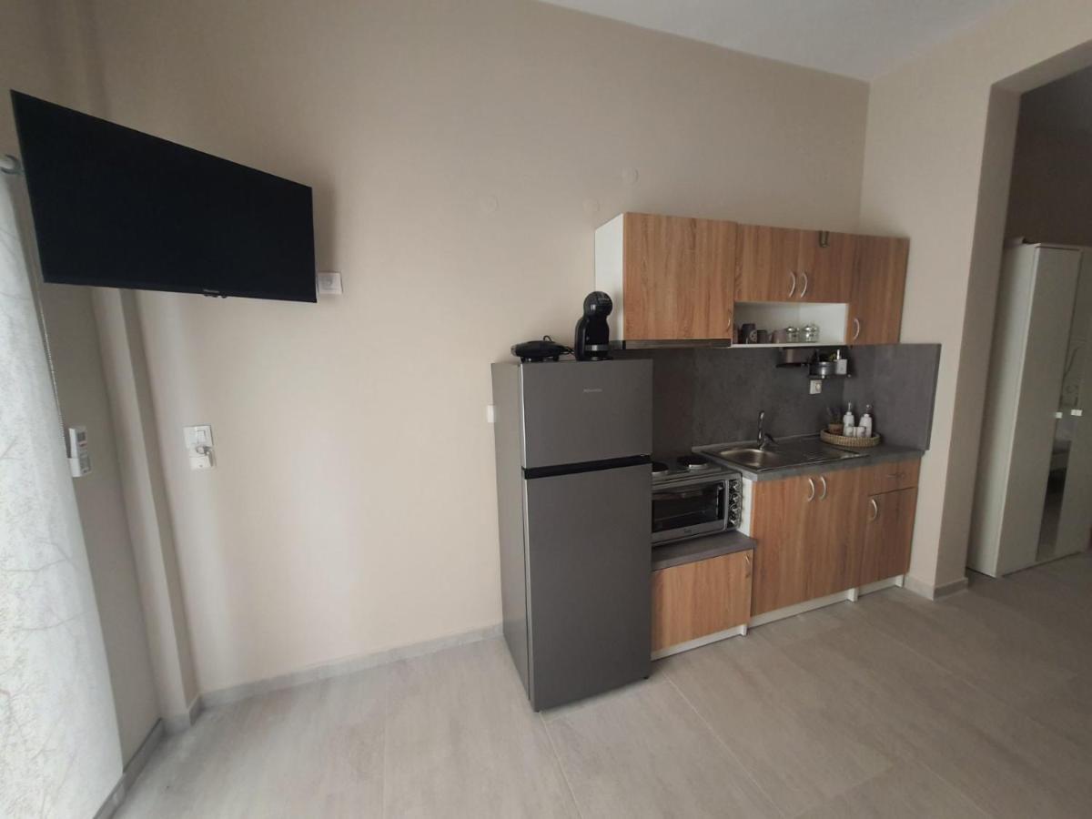 New Apartment ,50M From The Sea At Nea Irakleia. Екстериор снимка