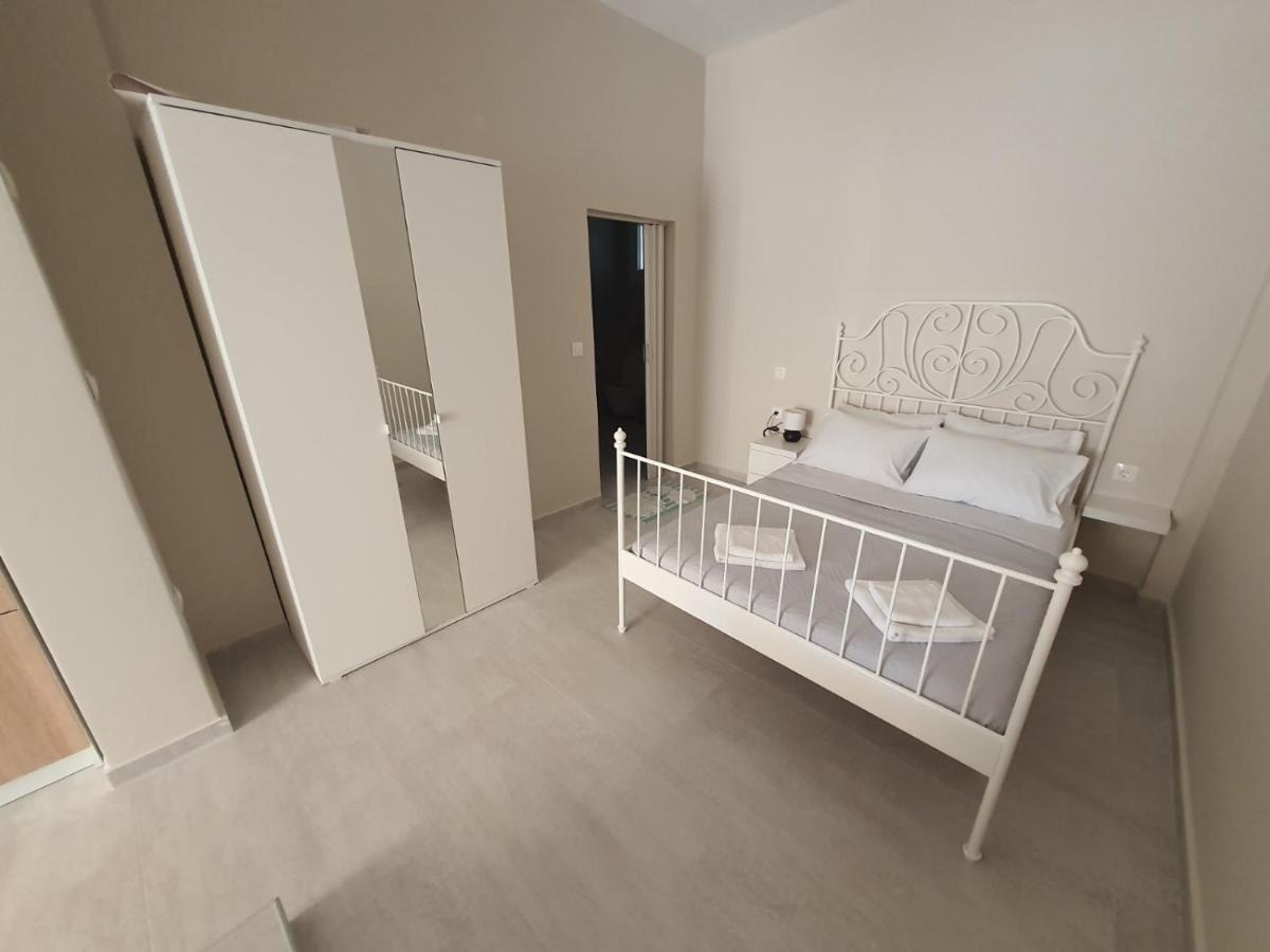 New Apartment ,50M From The Sea At Nea Irakleia. Екстериор снимка