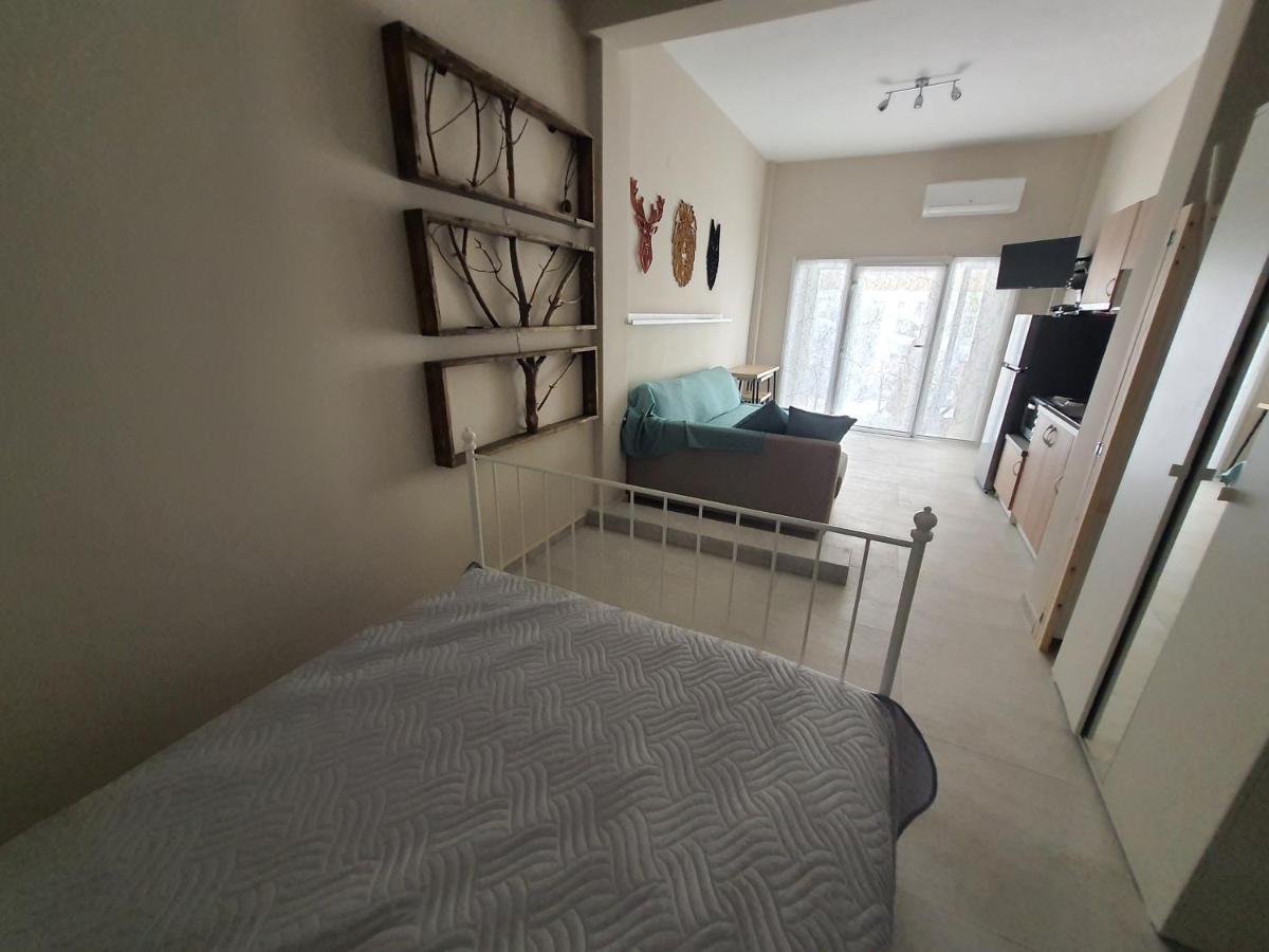 New Apartment ,50M From The Sea At Nea Irakleia. Екстериор снимка